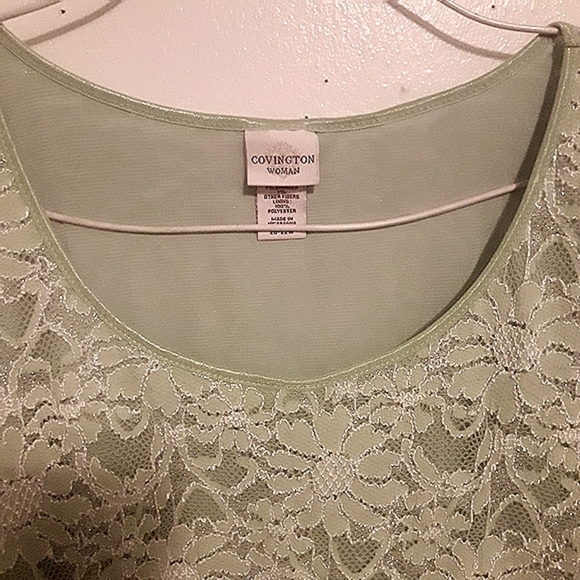 Covington Woman Lace Top 20-22 - Picture 2 of 7
